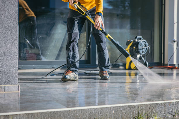 Best Factory Floor Cleaning  in Franklin, WI